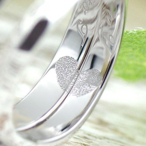 結婚指輪の内側におふたりの指紋でハートマークを/kazariyaYui福島県郡山市